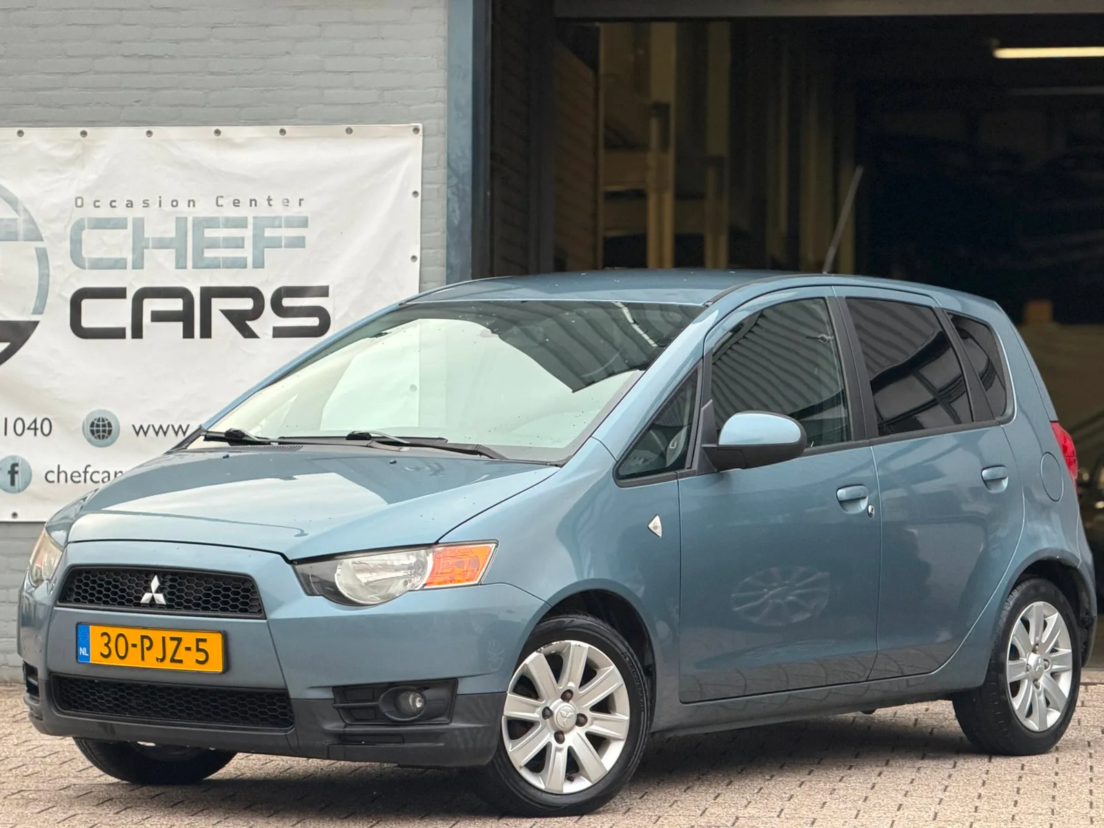 Mitsubishi Colt (2011) — foto 1