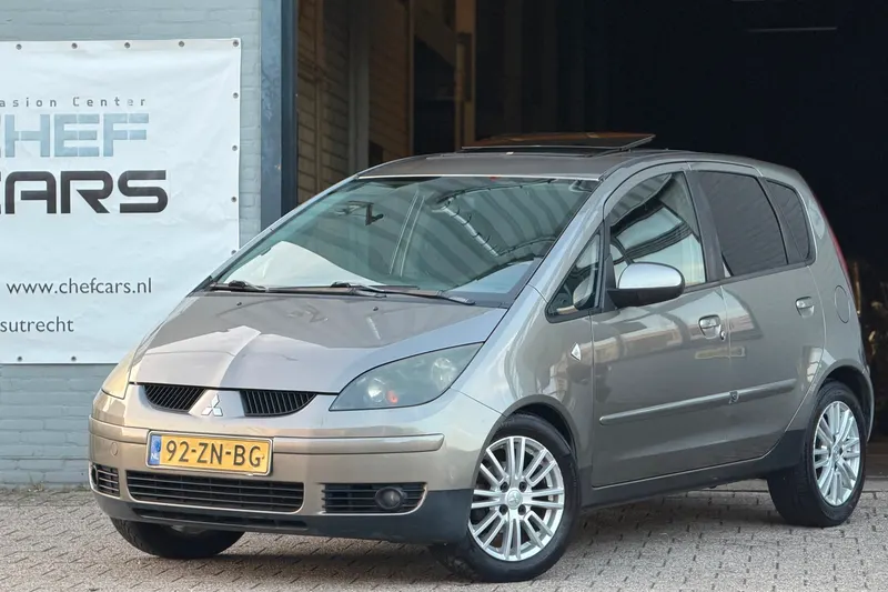 Mitsubishi Colt (2008)