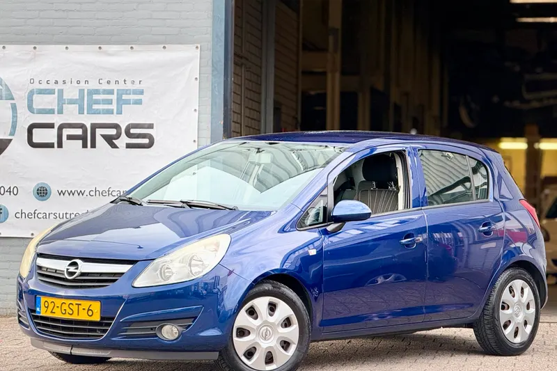 Opel Corsa (2008)