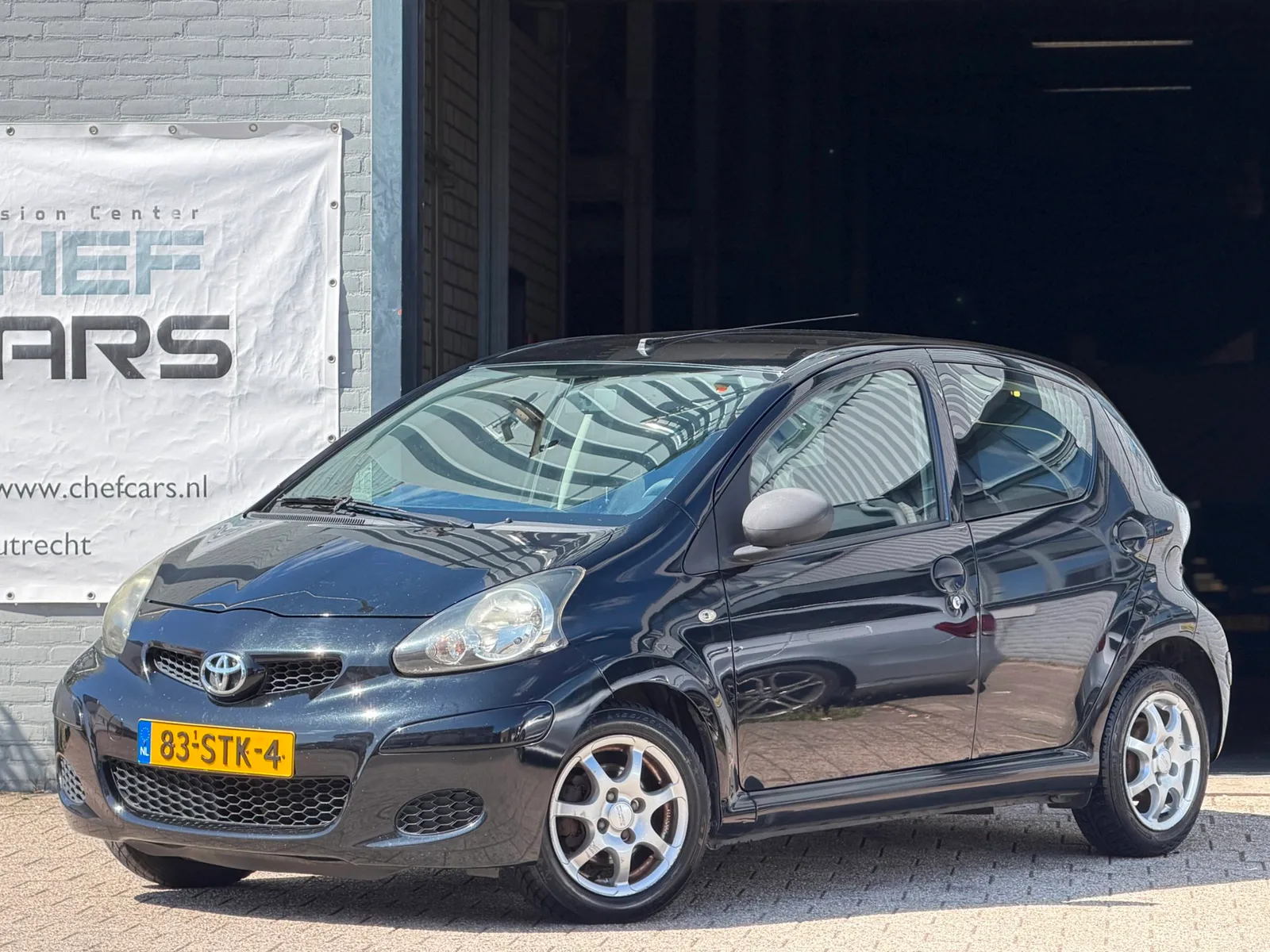 Toyota Aygo (2011) — foto 1