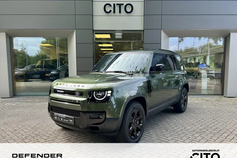 Land Rover Defender (2026)