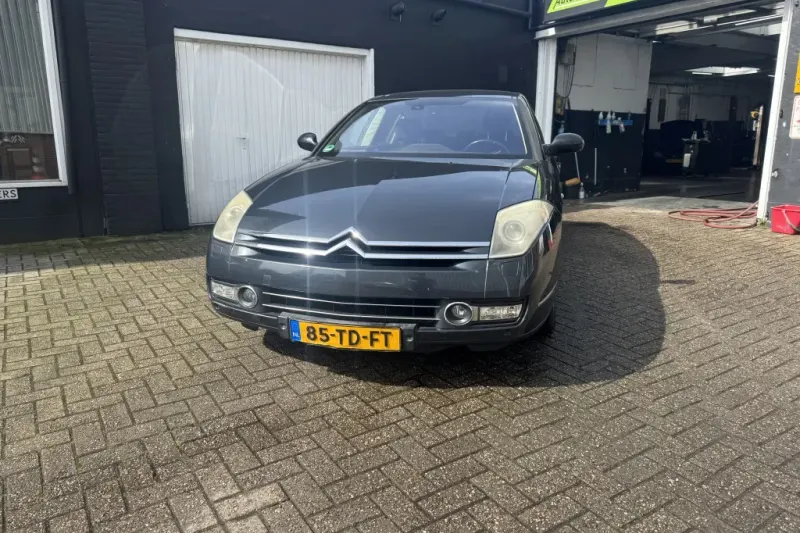 Citroën C6 (2006)