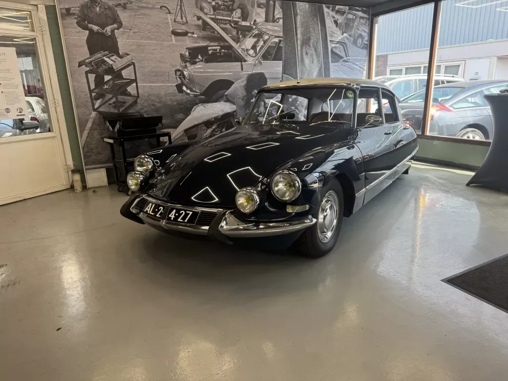 Citroën ID (1967) — foto 1