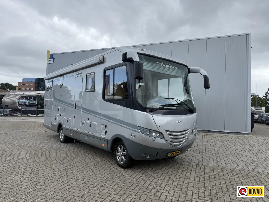 Phoenix Liner (2011) — foto 1