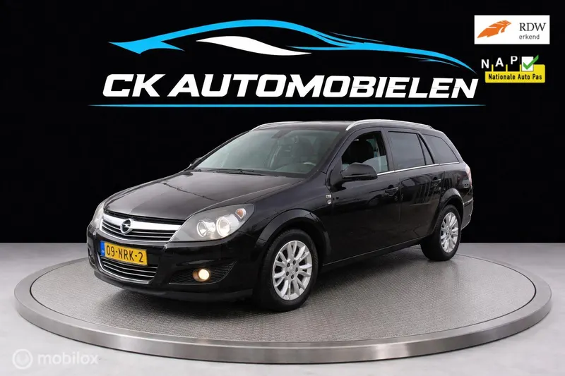Opel Astra (2010)