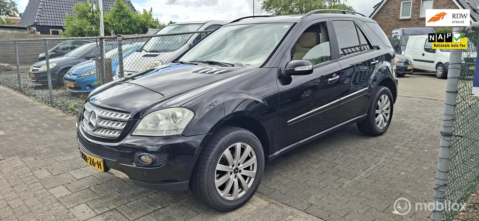 Mercedes-Benz ML-Klasse (2006) — foto 1