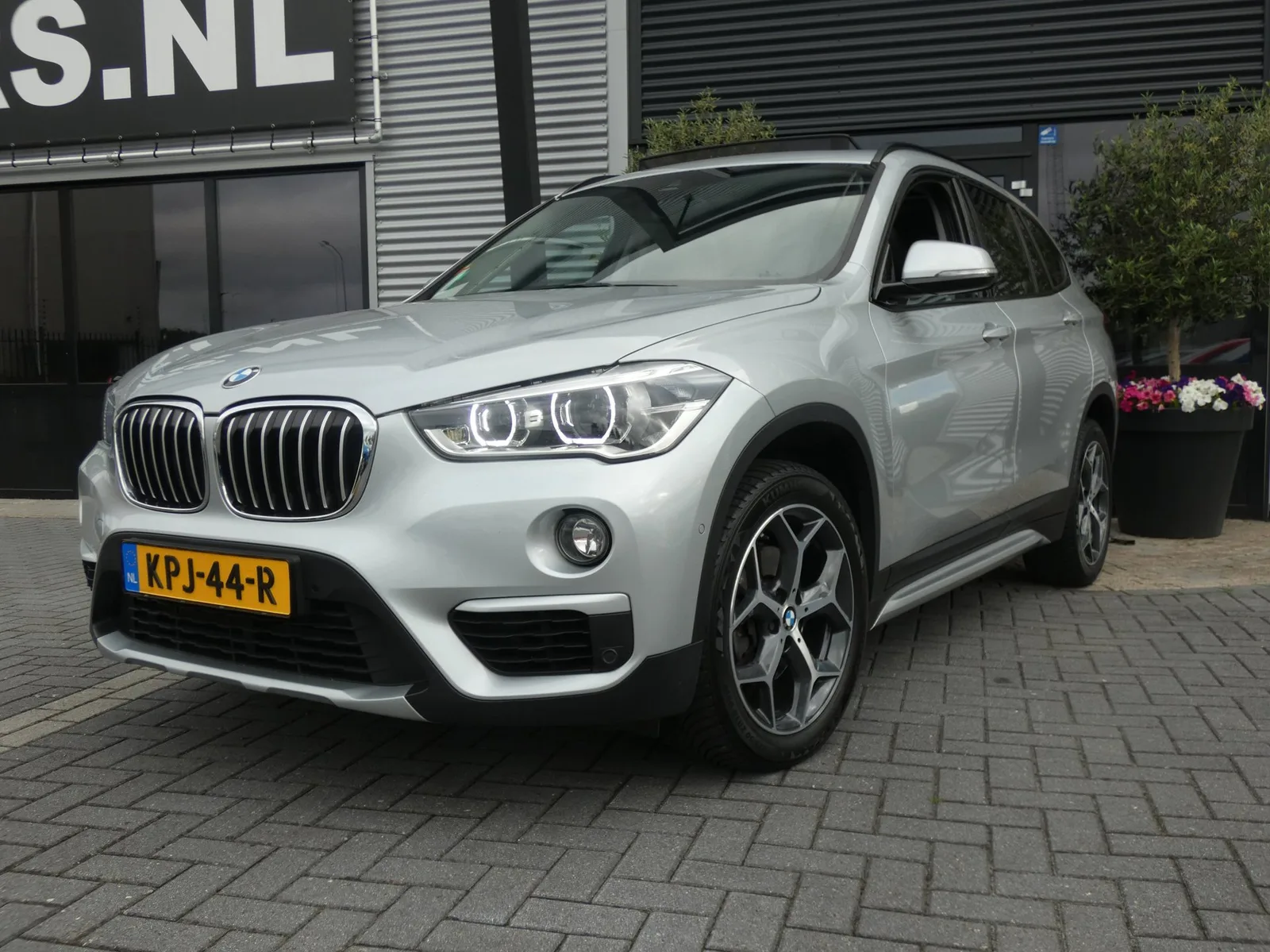 BMW X1 (2017) — foto 1