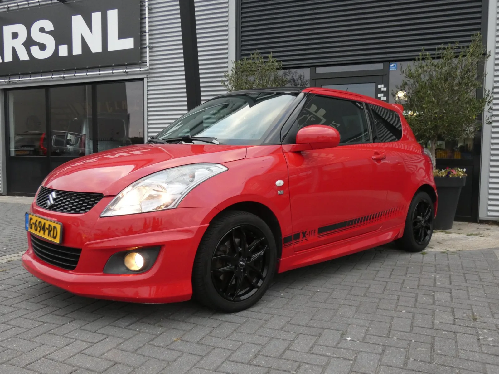 Suzuki Swift (2011) — foto 1