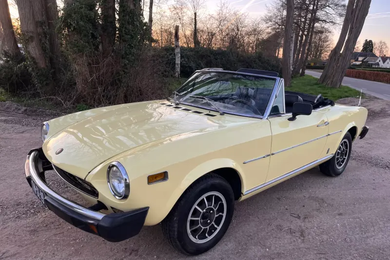 Fiat 124 (1975)