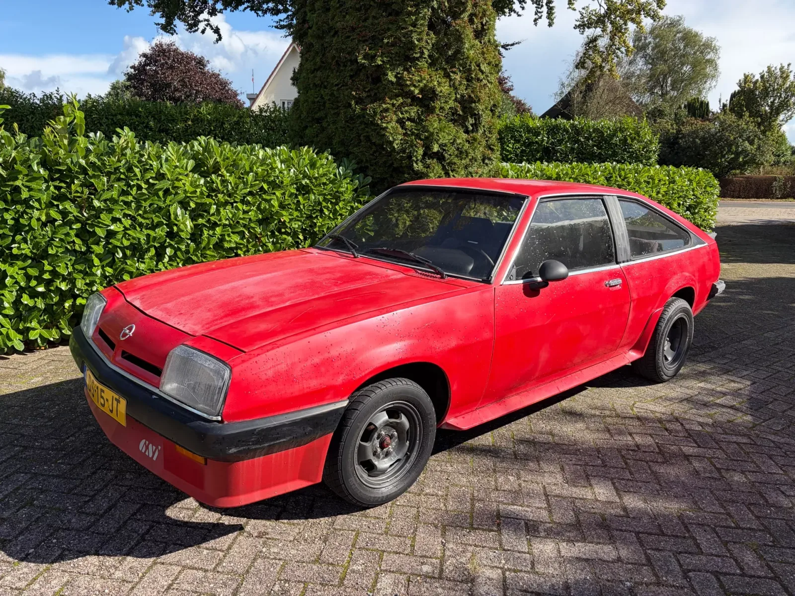 Opel Manta (1979) — foto 1