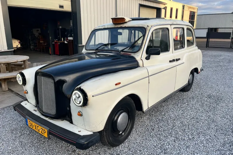 Austin FX4 (1981)