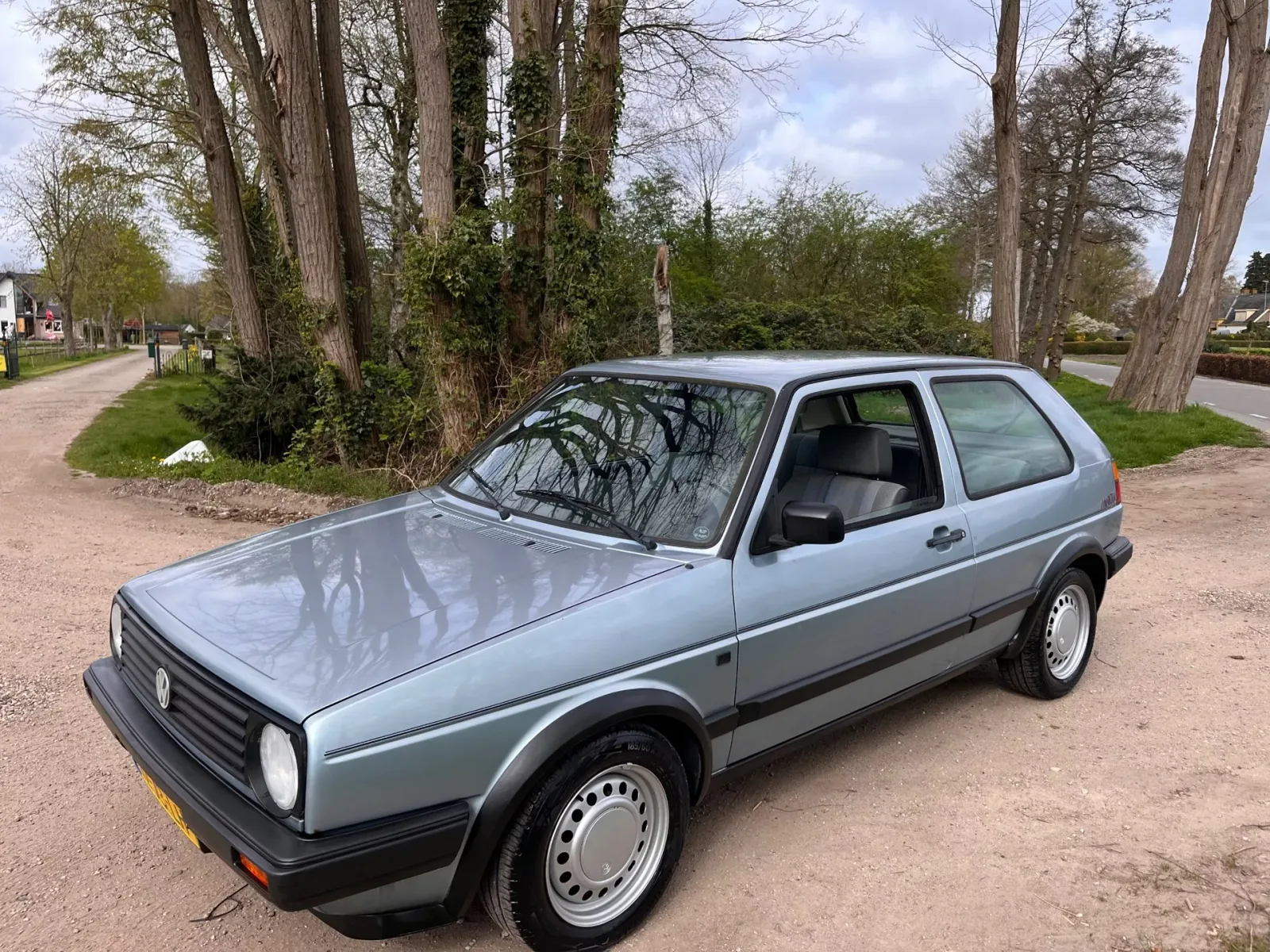 Volkswagen Golf (1989) — foto 1