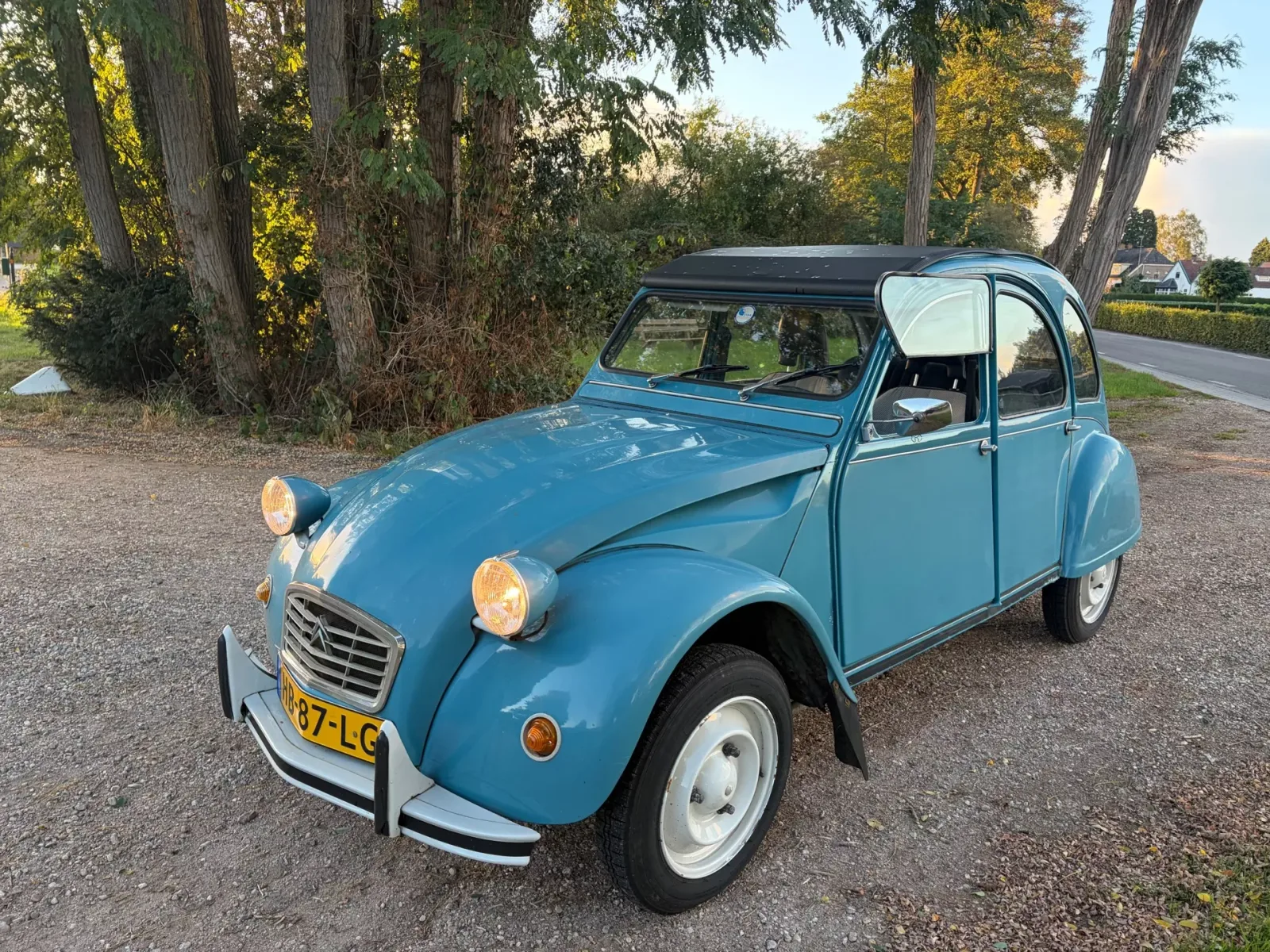 Citroën 2CV (1981) — foto 1