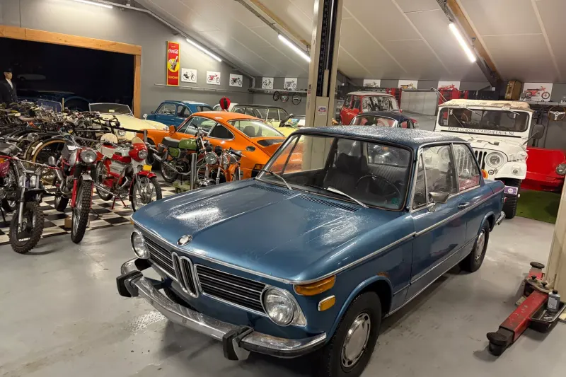 BMW 2002 (1973)