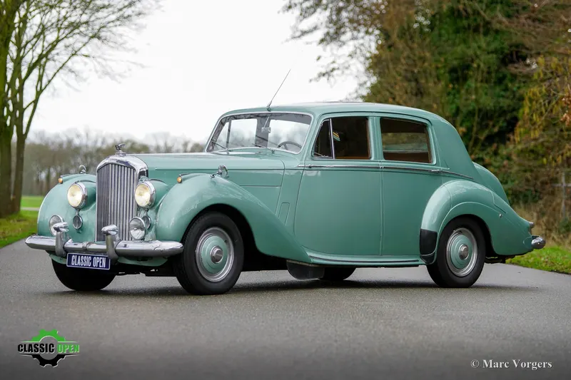 Bentley R-Type (1953)