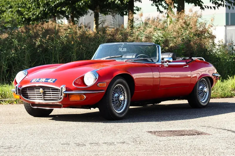 Jaguar E-Type (1973)
