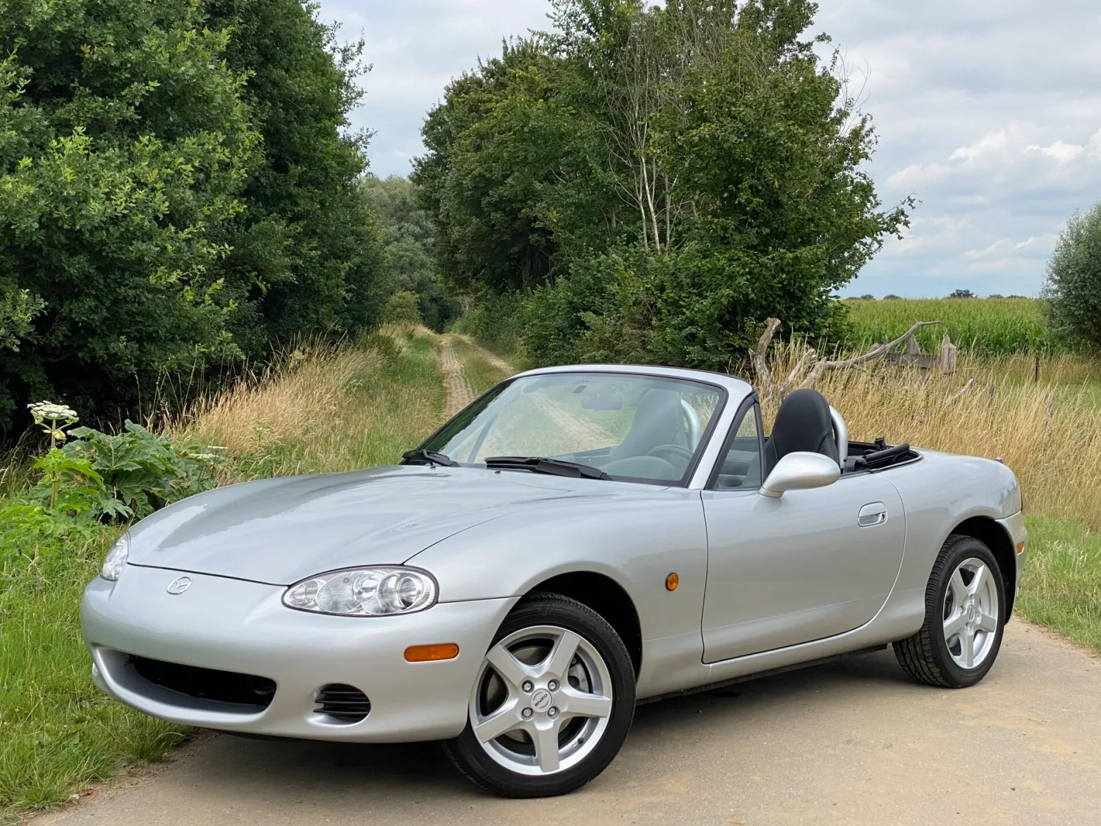 Mazda MX-5 (2006) — foto 1