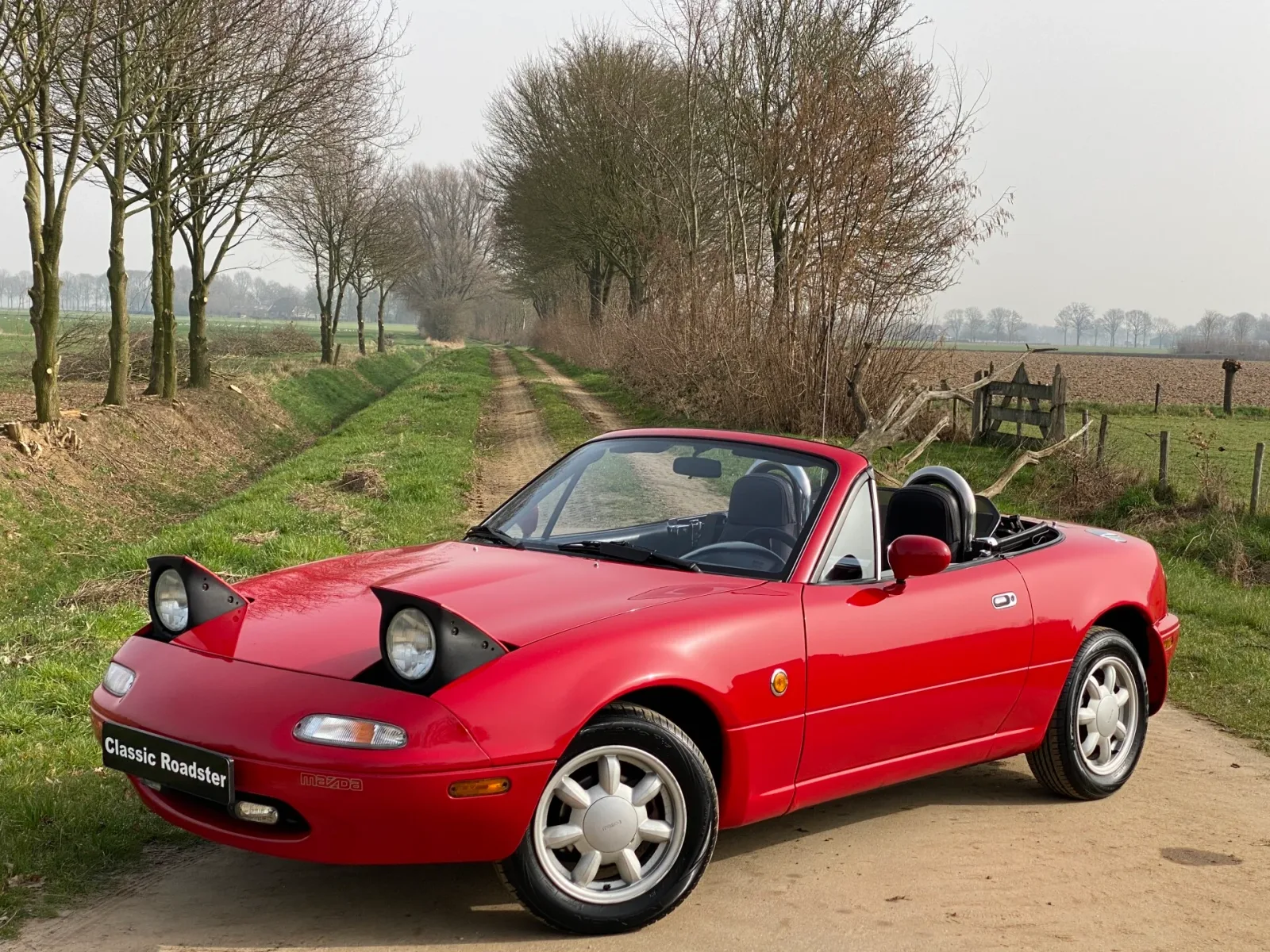 Mazda MX-5 (1991) — foto 1