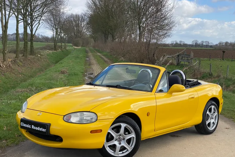 Mazda MX-5 (2000)