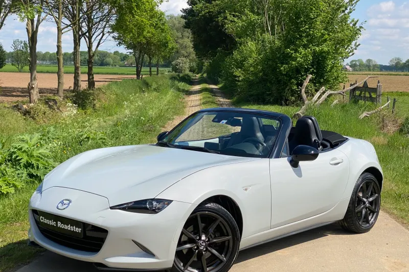 Mazda MX-5 (2015)