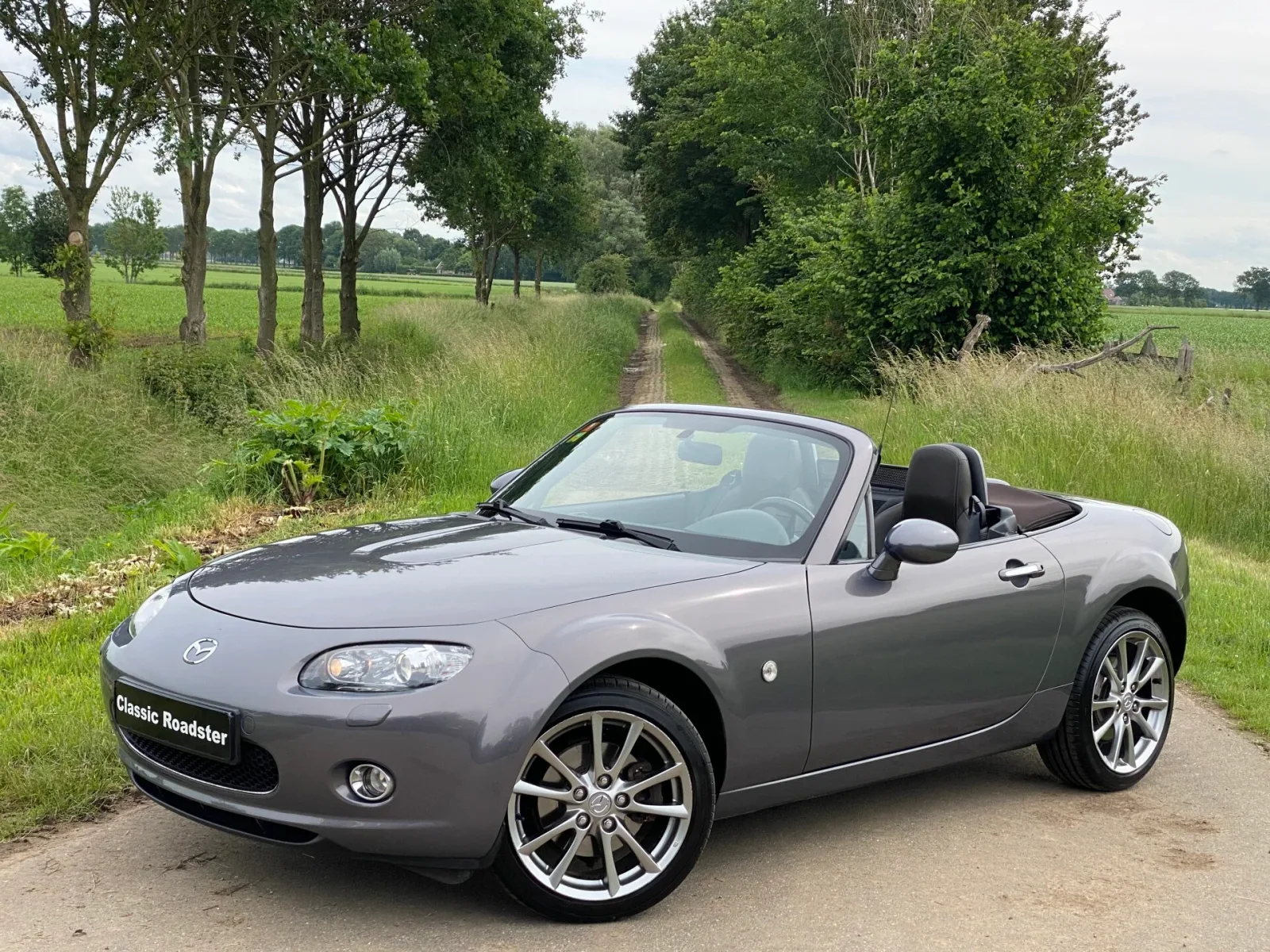 Mazda MX-5 (2009) — foto 1