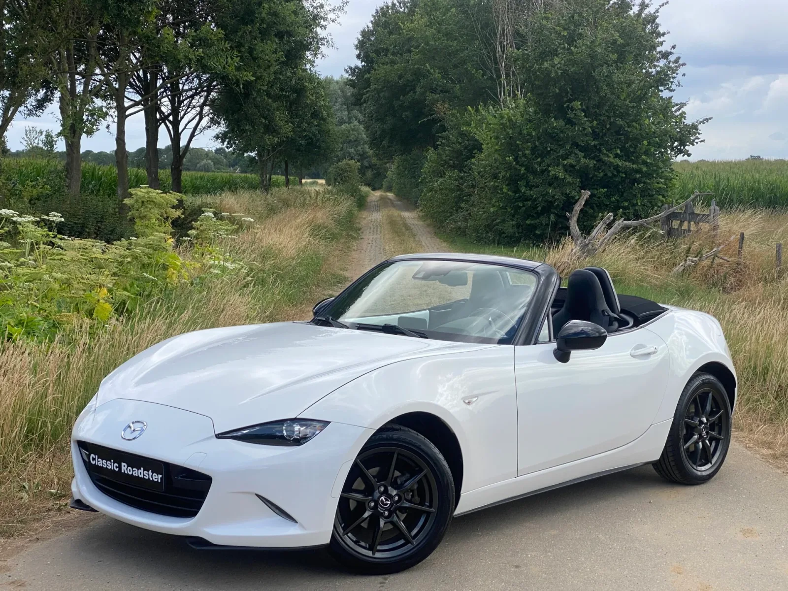 Mazda MX-5 (2015) — foto 1