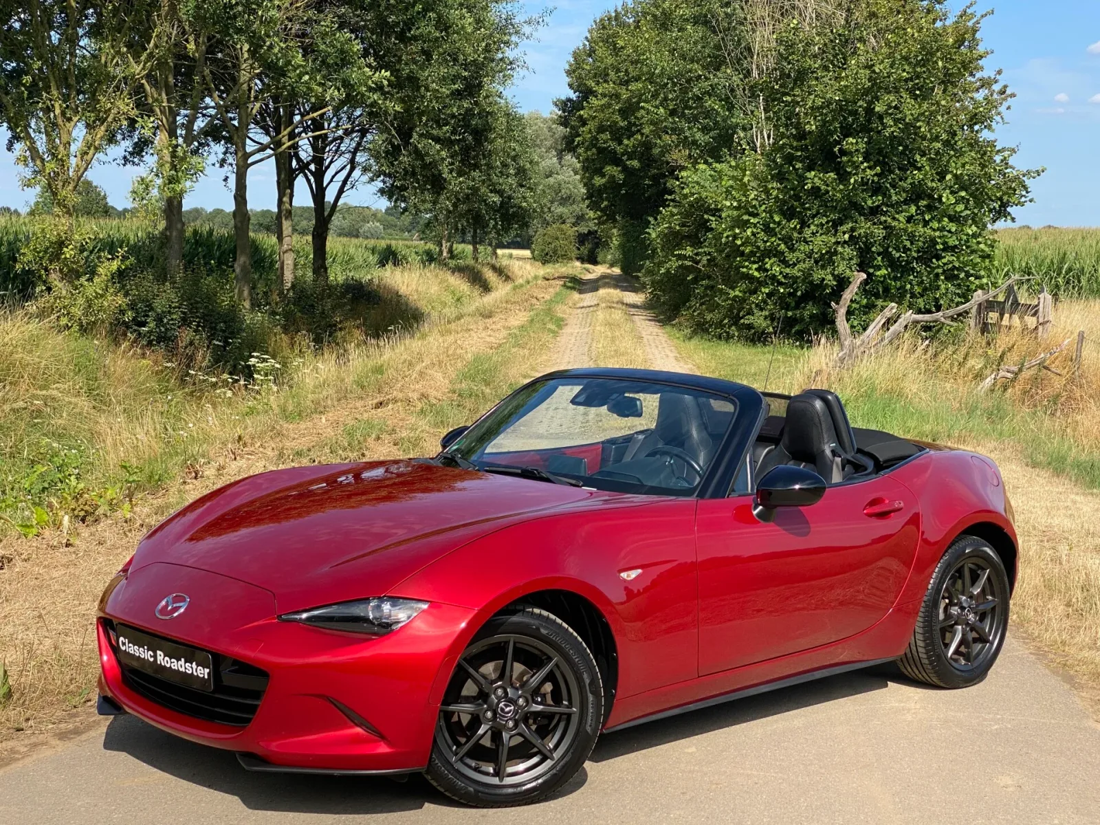 Mazda MX-5 (2015) — foto 1
