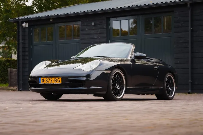 Porsche 911 (2002)