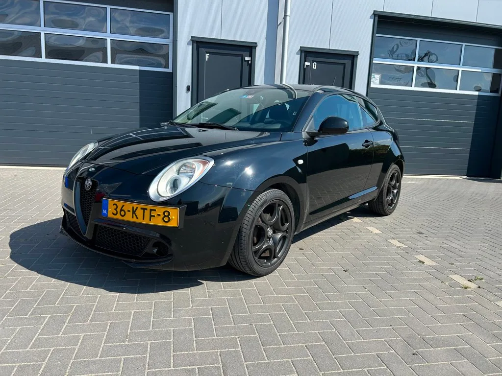 Alfa Romeo Mito (2010) — foto 1
