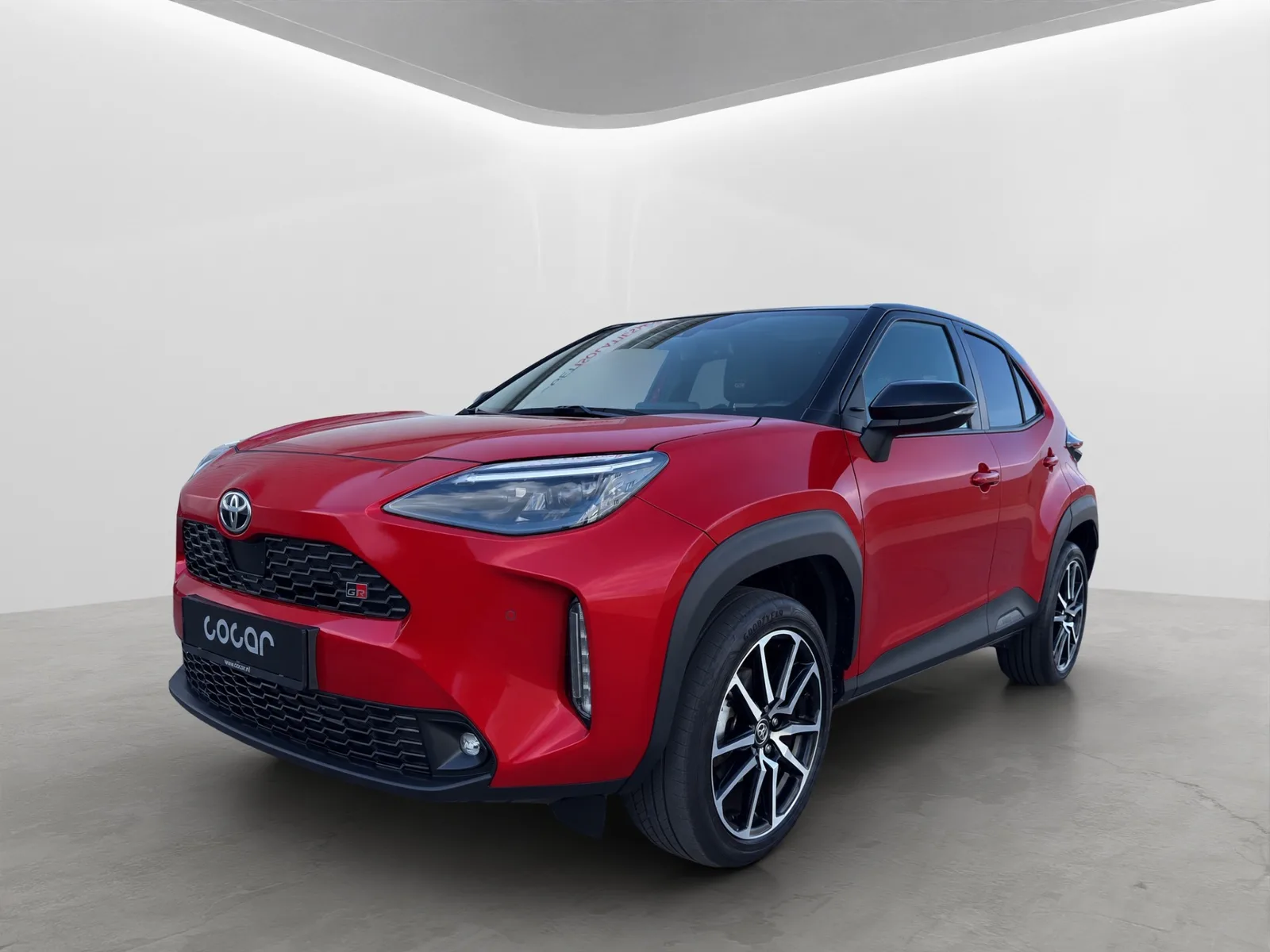 Toyota Yaris (2023) — foto 1
