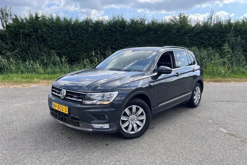 Volkswagen Tiguan (2017)
