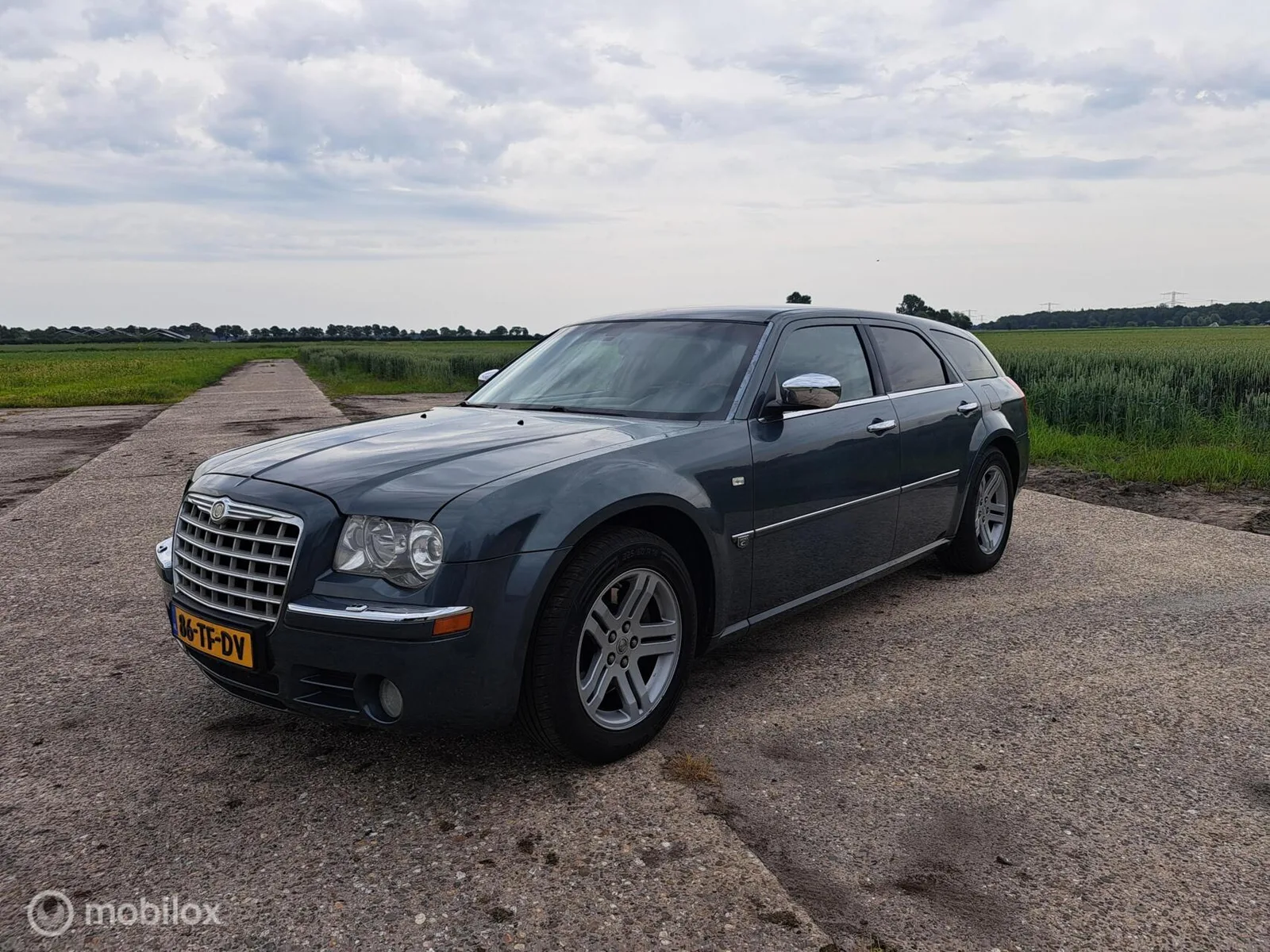 Chrysler 300C (2006) — foto 1