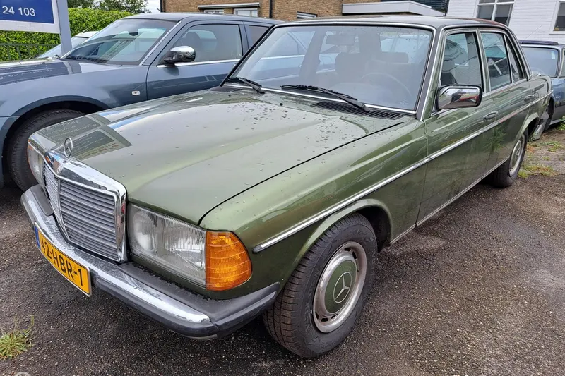 Mercedes-Benz 200-Serie (1983)
