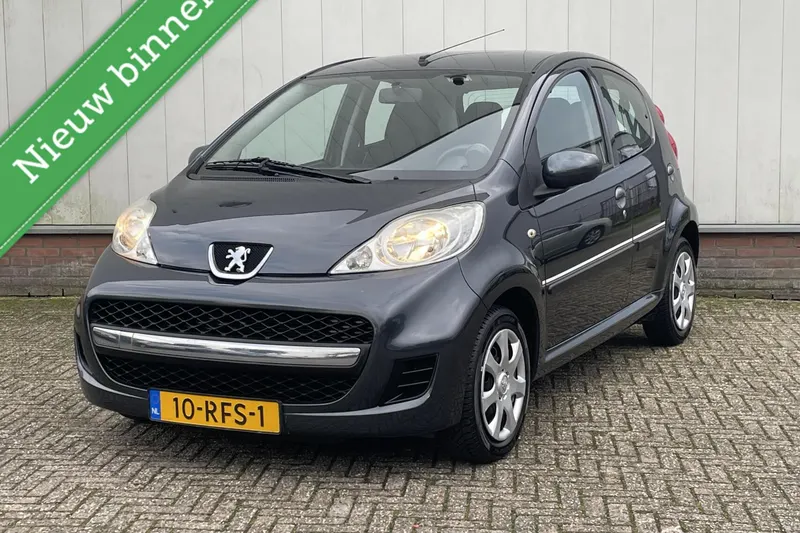 Peugeot 107 (2011)