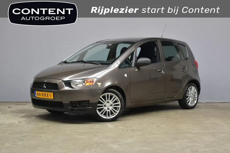 Mitsubishi Colt (2011)
