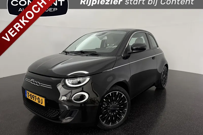 Fiat 500 (2022)