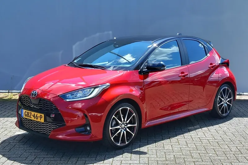 Toyota Yaris (2023)