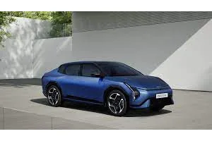 Kia EV4 (2026) — foto 1