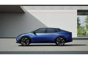 Kia EV4 (2026) — foto 1