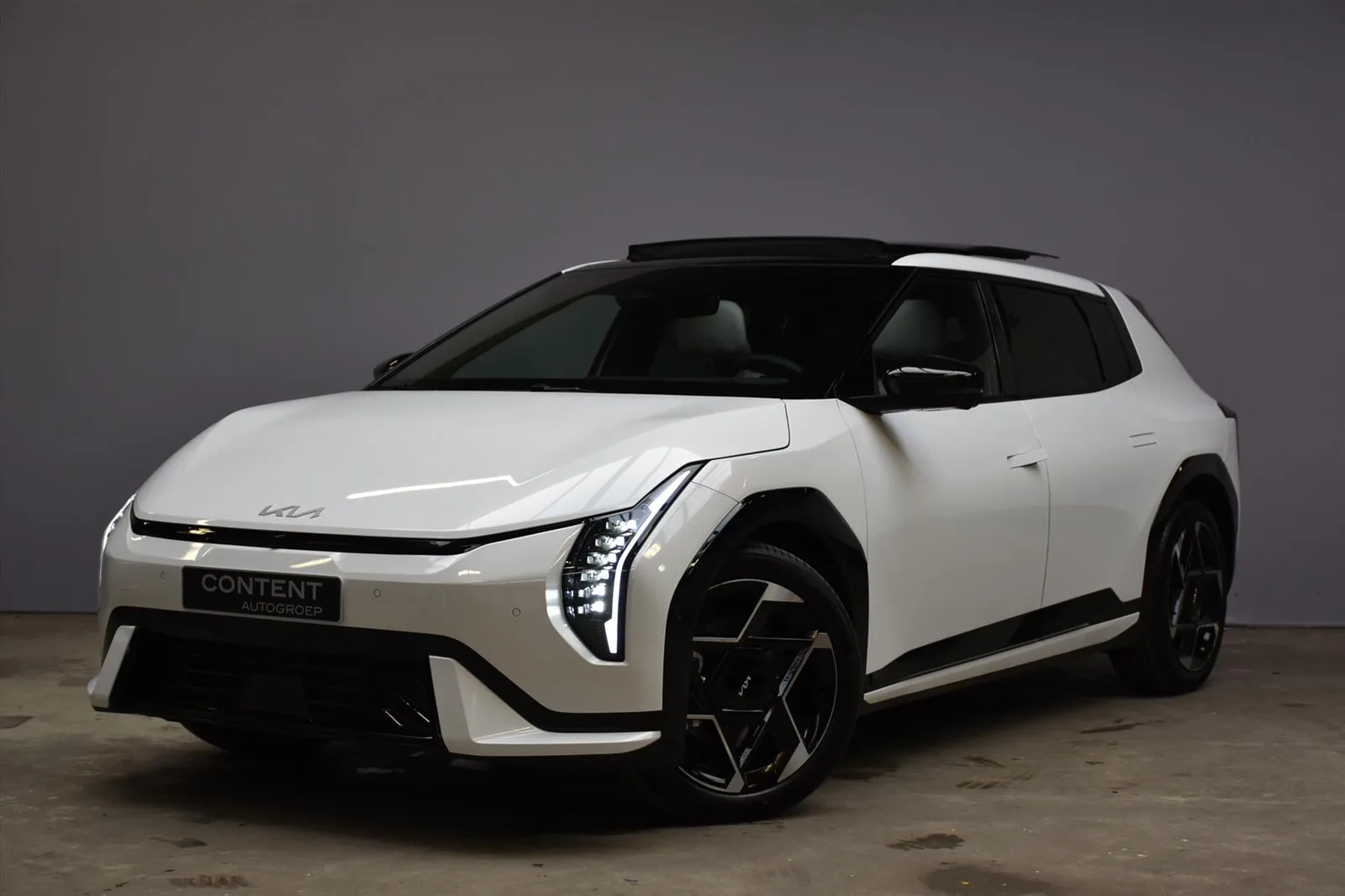 Kia EV4 (2026) — foto 1
