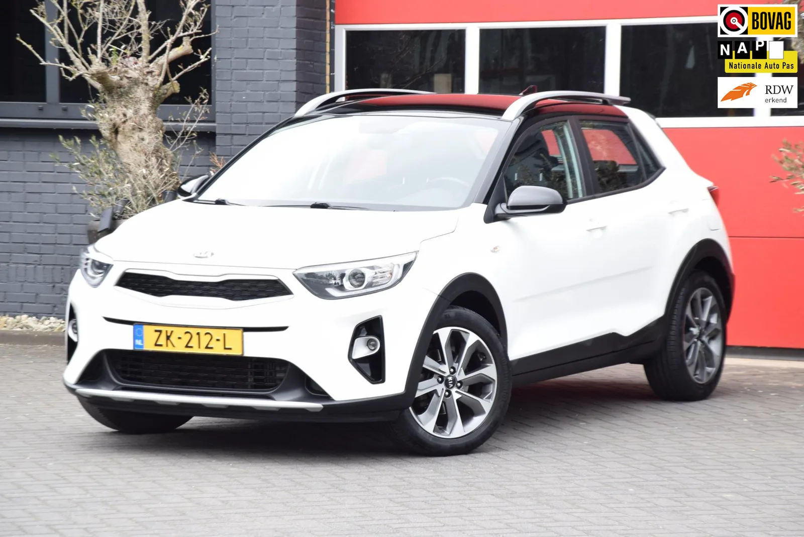 Kia Stonic (2019) — foto 1
