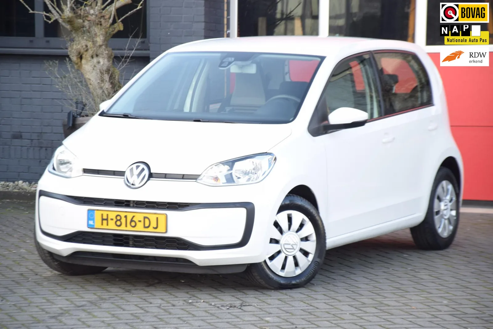 Volkswagen Up! (2020) — foto 1