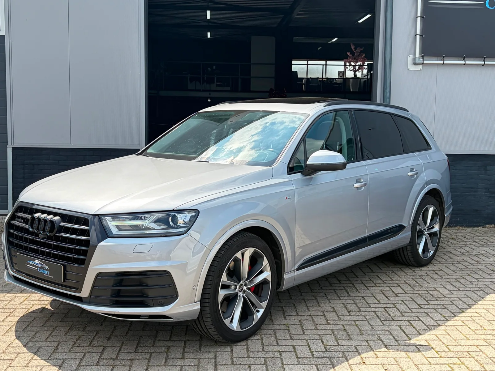 Audi Q7 (2016) — foto 1