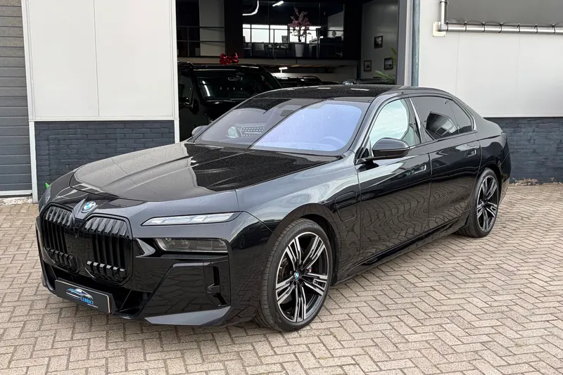 BMW 7-Serie (2023)