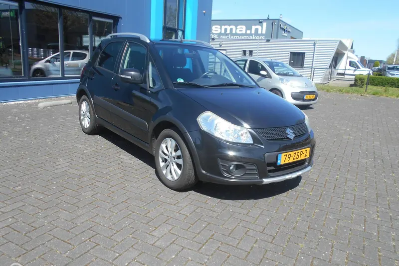 Suzuki SX4 (2013)