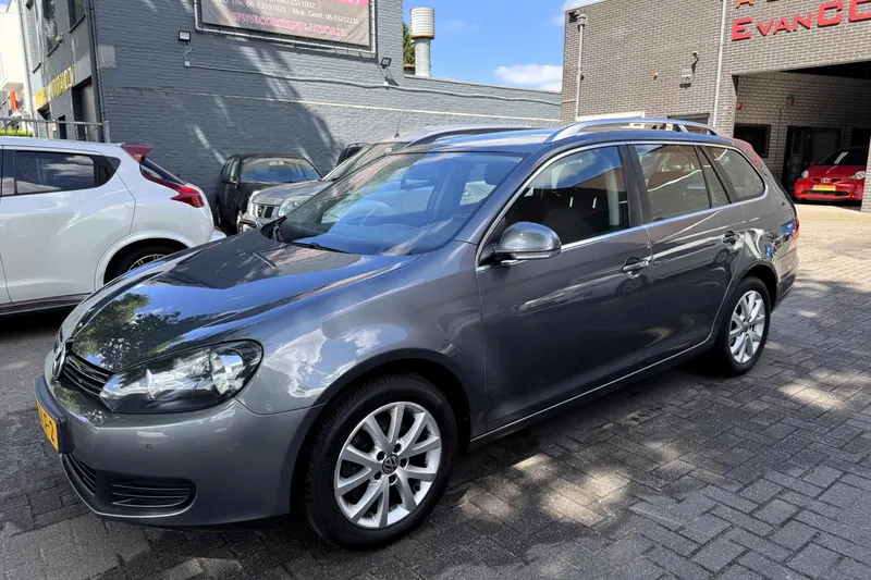 Volkswagen Golf (2013)