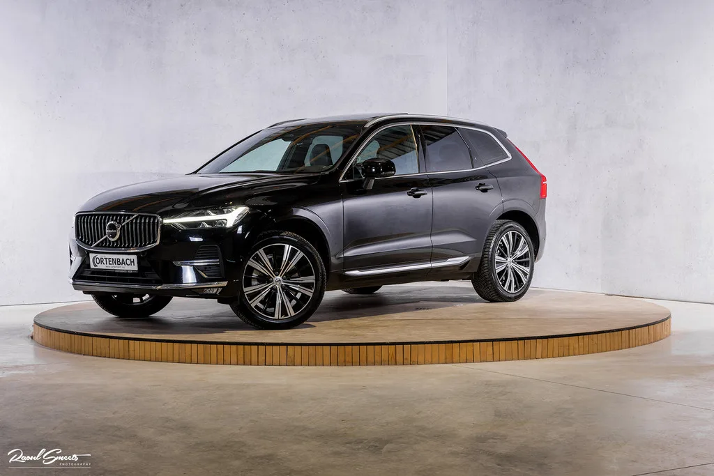 Volvo XC60 (2023) — foto 1