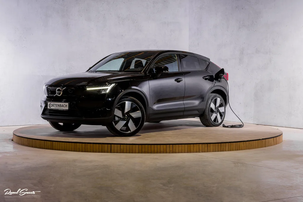 Volvo C40 (2023) — foto 1