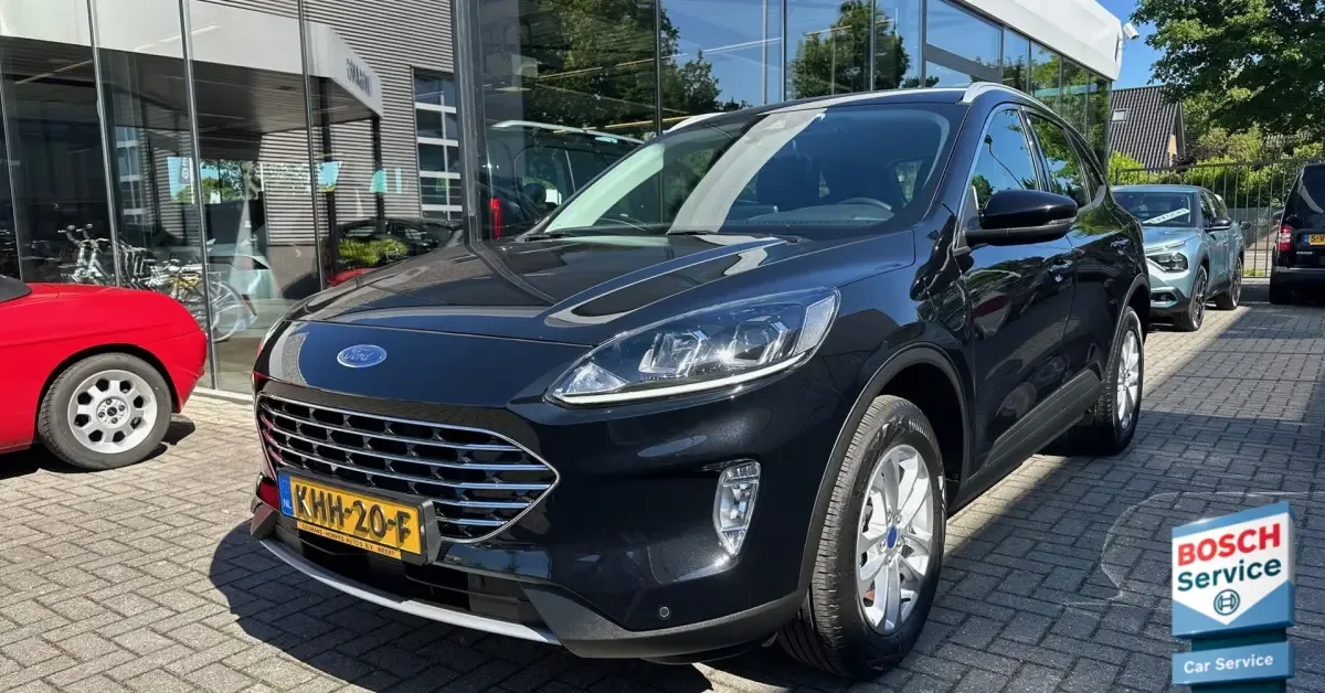 Ford Kuga (2021) — foto 1