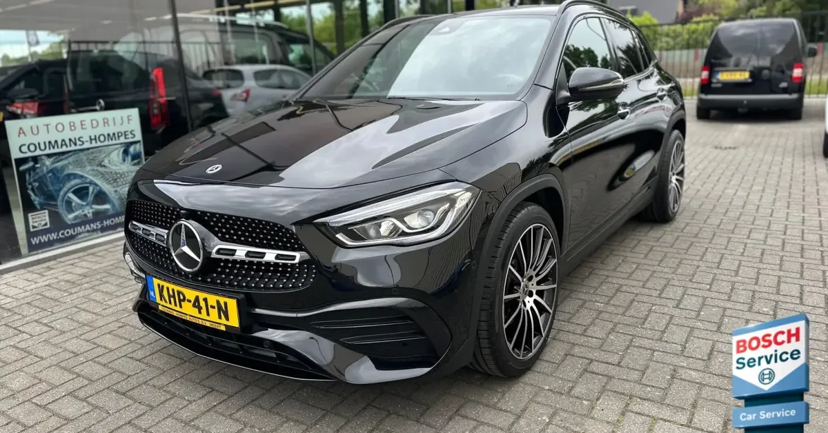 Mercedes-Benz GLA (2023) — foto 1